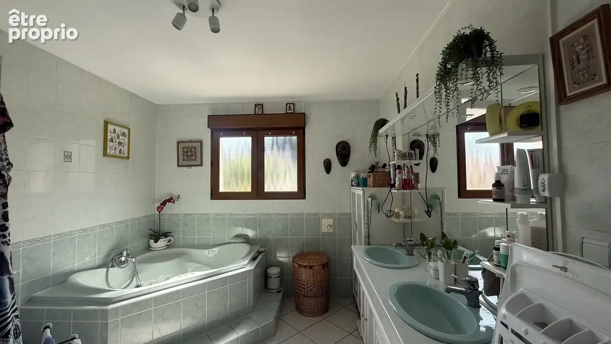 Saint-Dié-des-Vosges - Sur les hauteurs - Maison familiale 160m2 - photo 9
