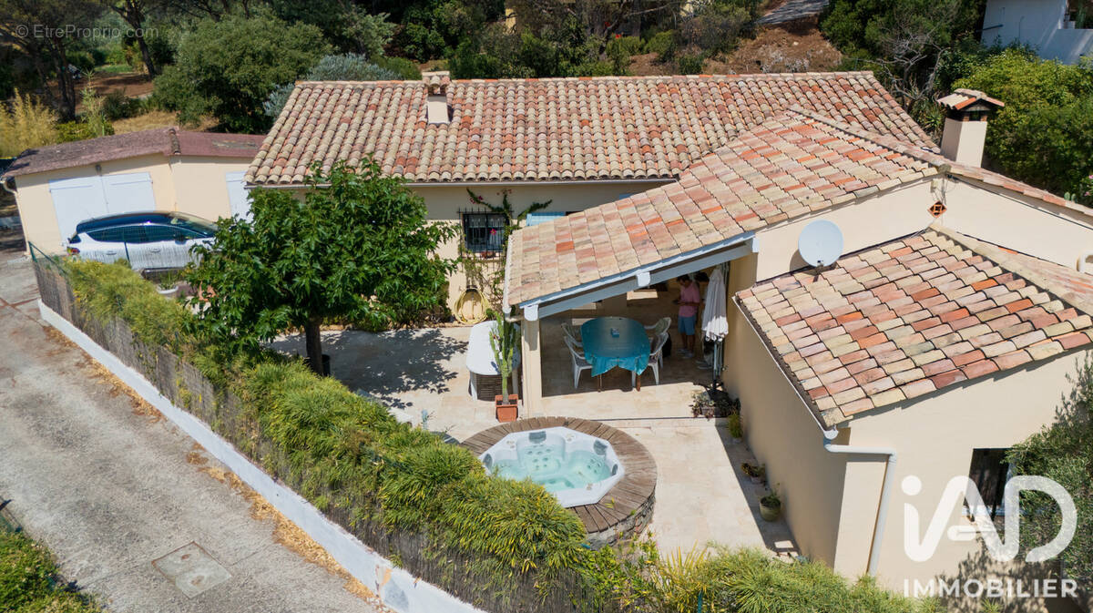 Photo 1 - Maison à SAINTE-MAXIME