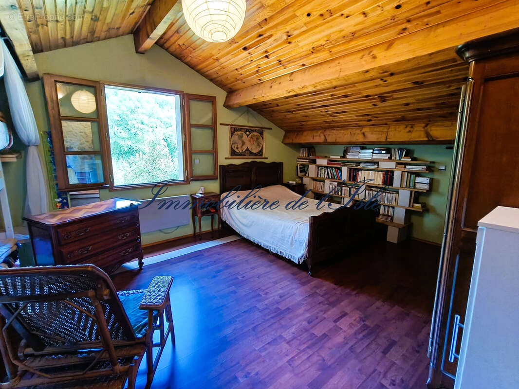 Campagne perigourdine, maison en pierre + gite sur 8000 m2 - photo 28