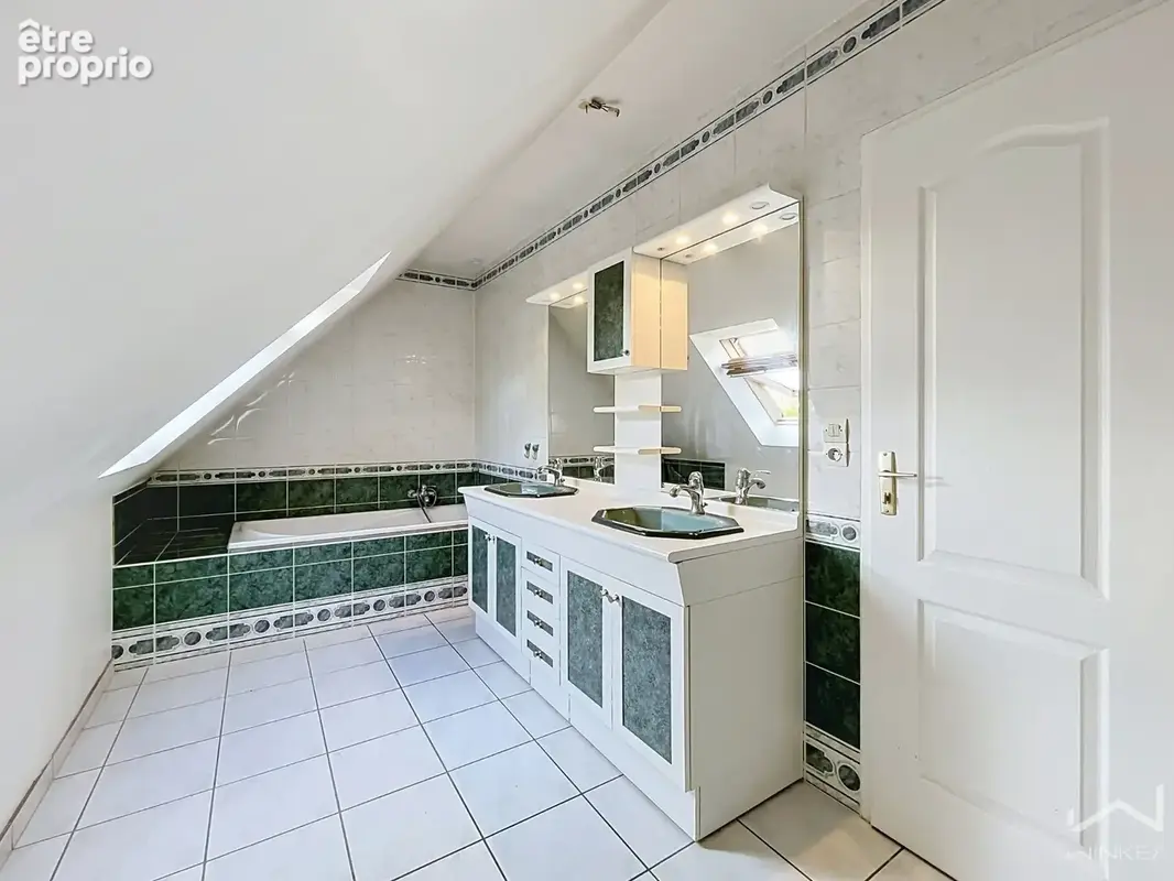 À Écharcon, cette maison à tout pour plaire ! - photo 11