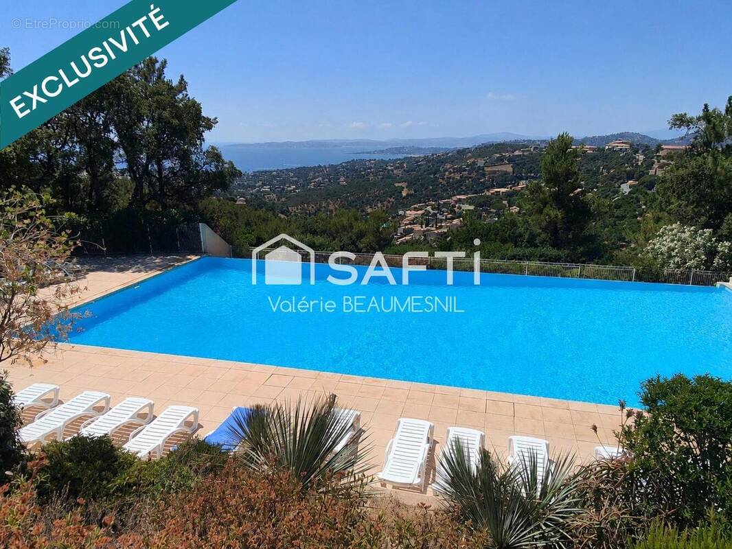 Photo 1 - Appartement à ROQUEBRUNE-SUR-ARGENS