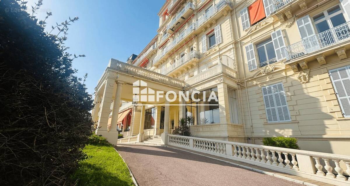Appartement à CANNES
