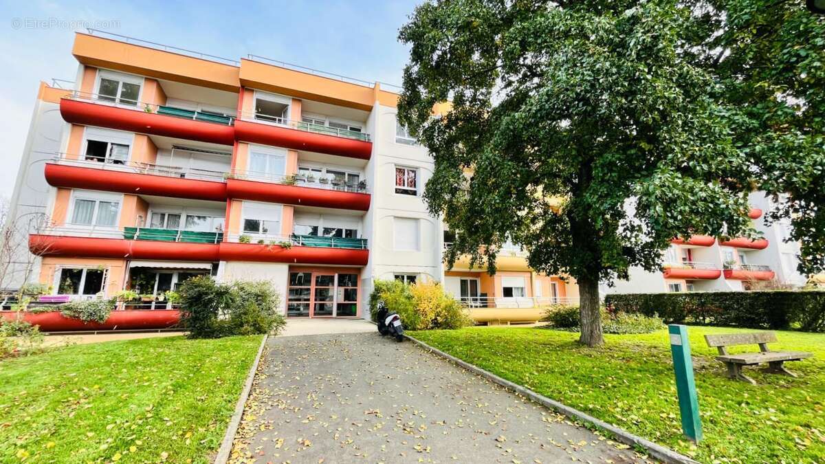 Appartement Angers 3 pièces terrasse CHU Hauts de St Aubin - photo 11