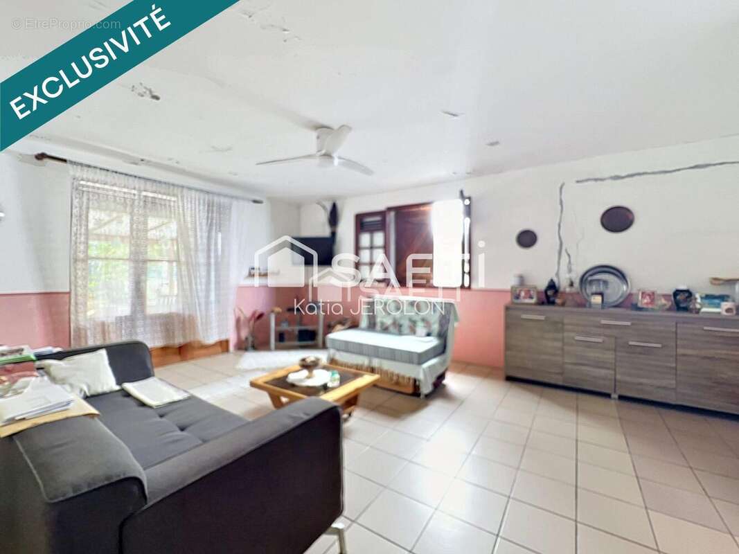 Maison 105 m² à Sainte-Anne  - photo 4