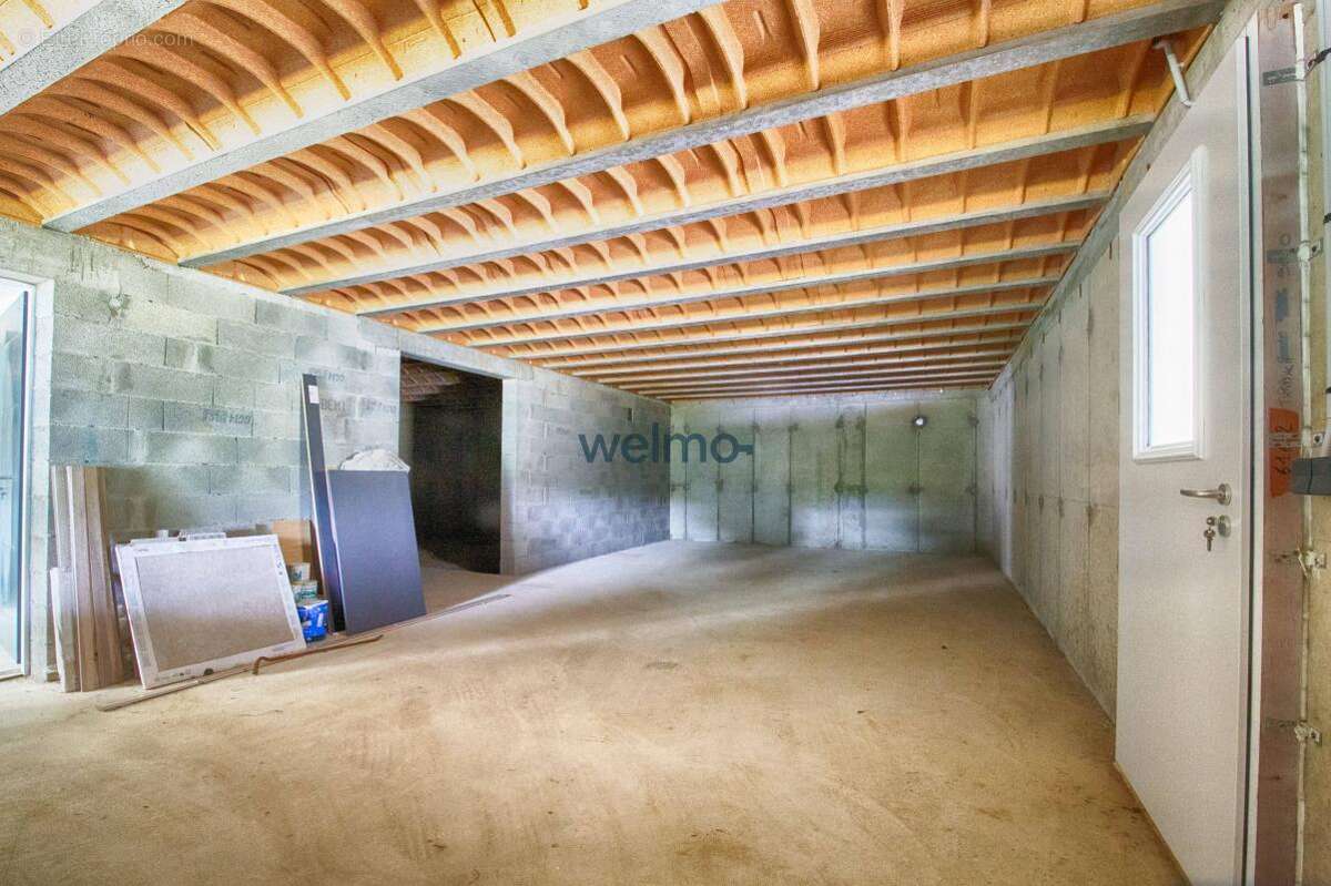 Maison à CHATEAUNEUF