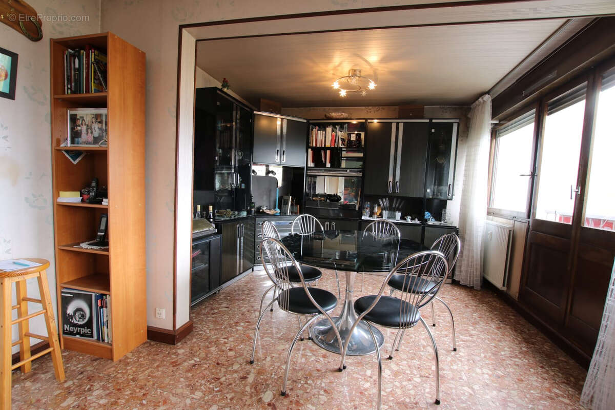 Appartement à ECHIROLLES