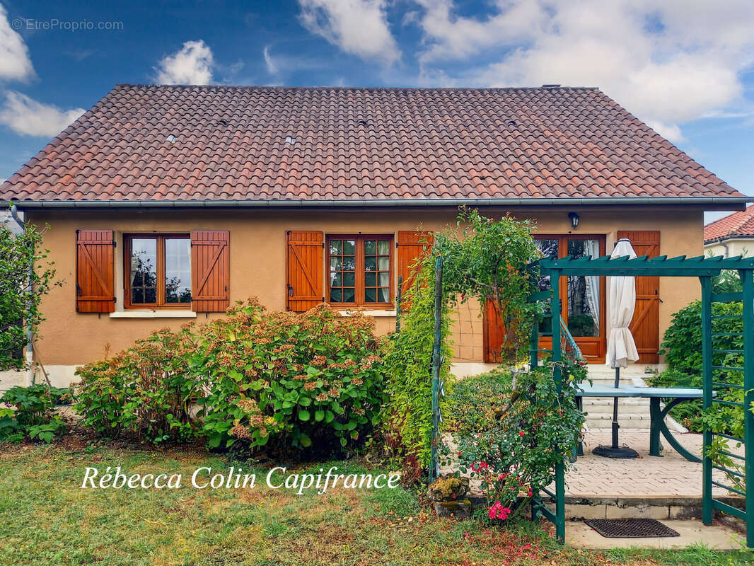 Maison périgourdine avec jardin clos en Périgord Noir - photo 2