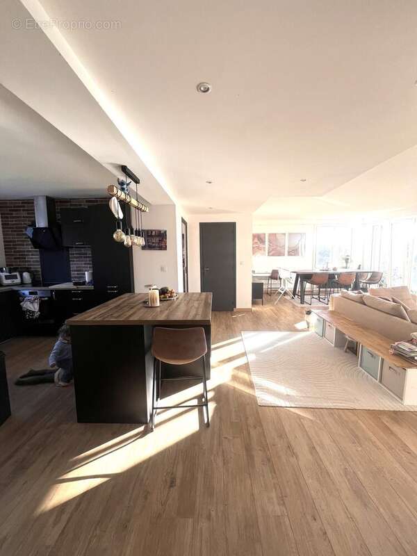 Appartement 107 m² à Valence  - photo 5