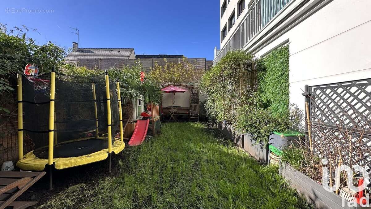 Photo 3 - Appartement à ASNIERES-SUR-SEINE