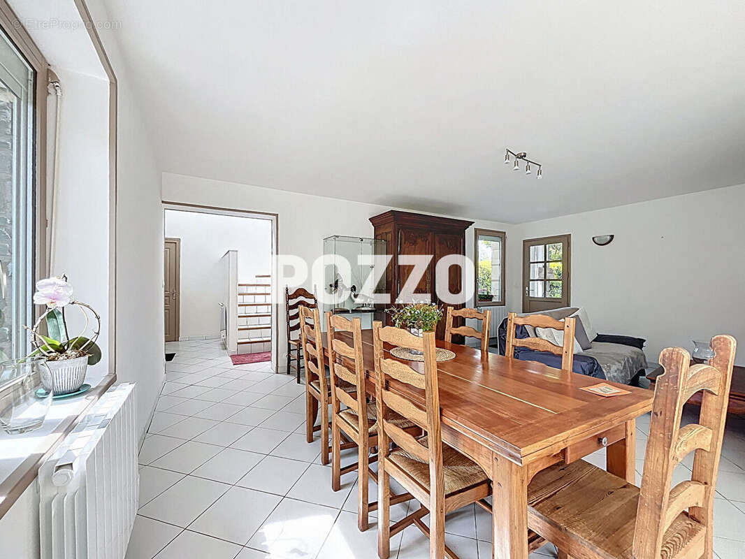 Maison à SAINT-SAUVEUR-LA-POMMERAYE