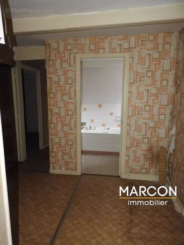 Maison à GENTIOUX-PIGEROLLES