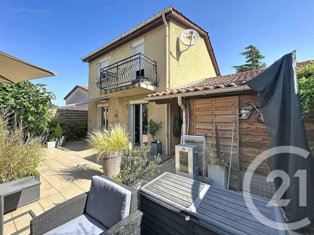 Maison à SAINT-FONS