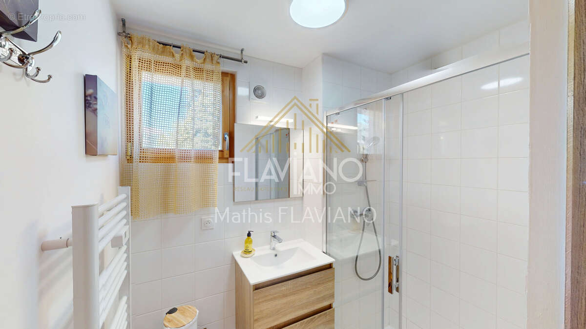Appartement à BARCELONNETTE
