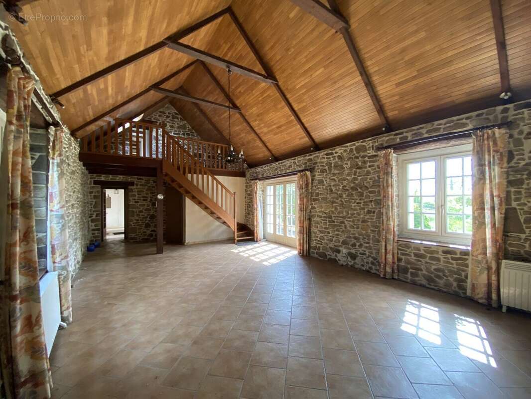 Maison à QUEMPER-GUEZENNEC