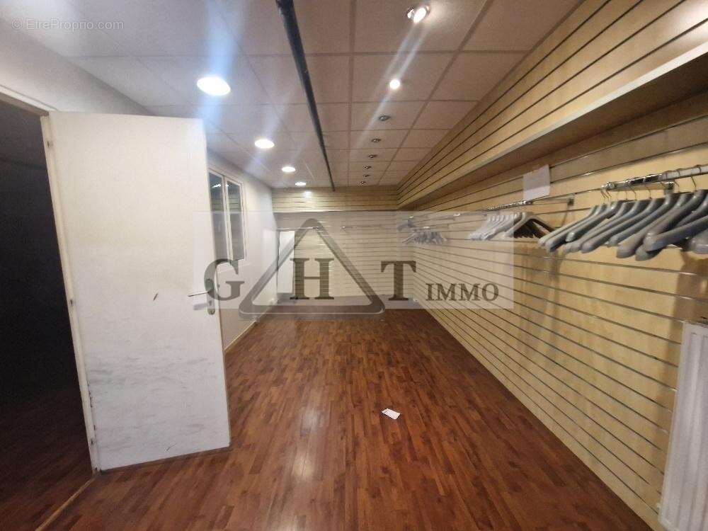 Commerce à BAGNOLET