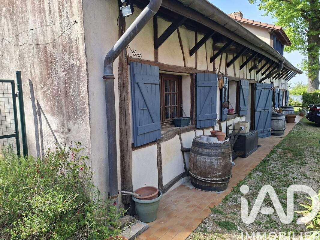 Photo 2 - Maison à SAINT-MARTIN-EN-BRESSE