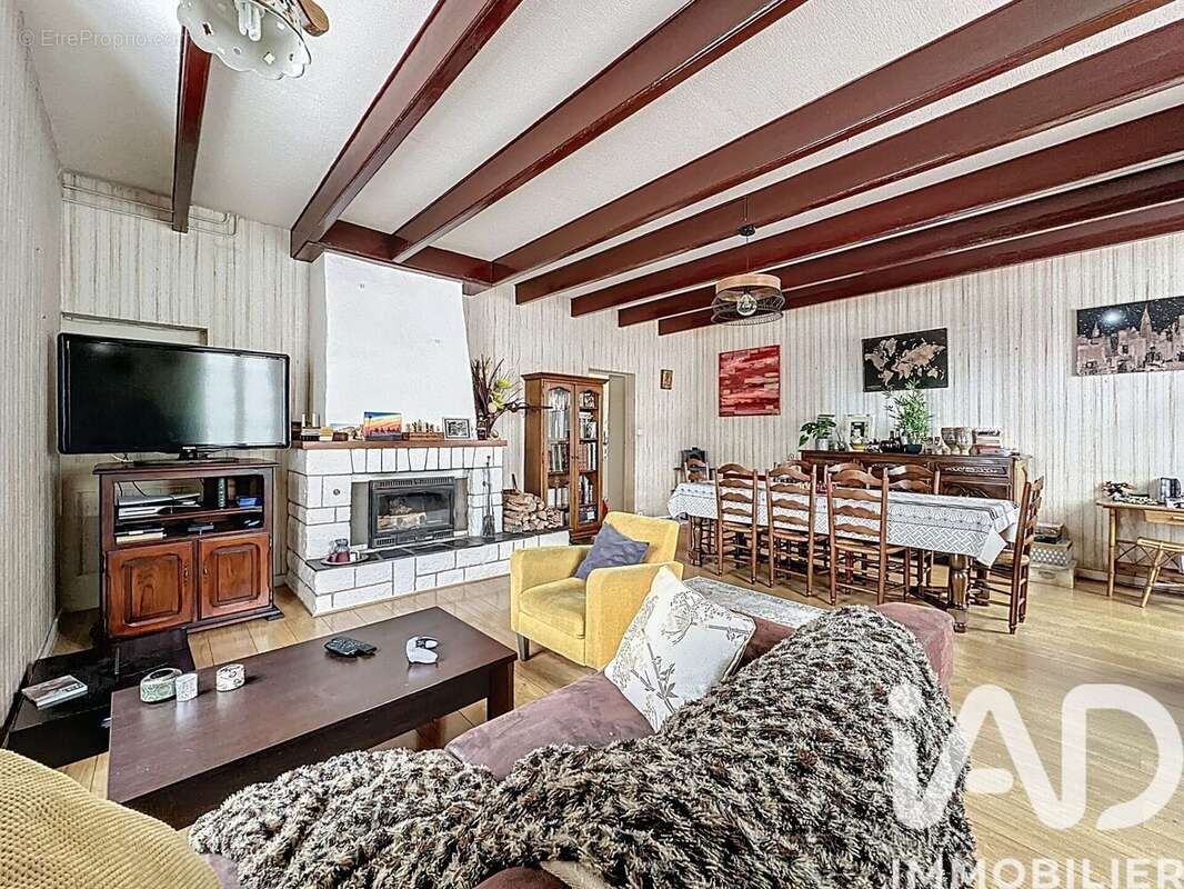 Photo 3 - Maison à SAINT-JEAN-DE-LIVERSAY