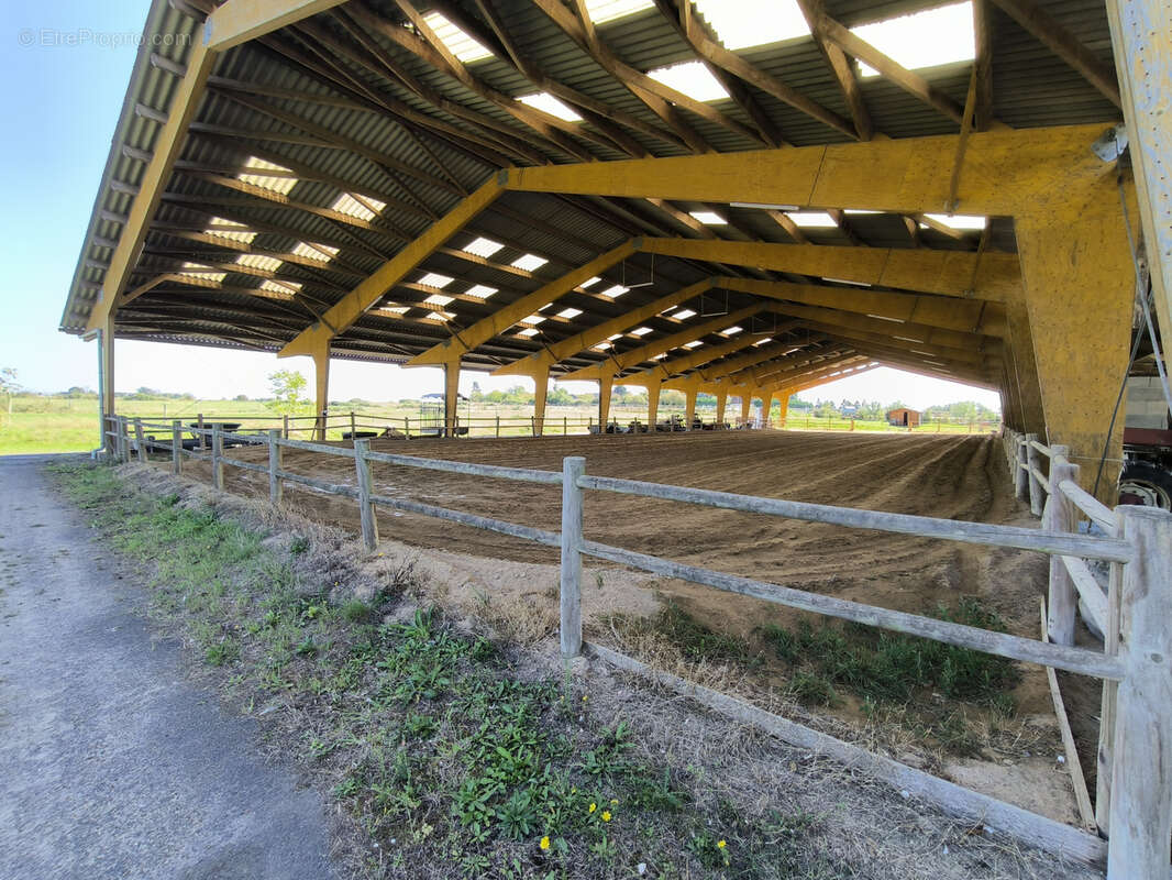 Maison à ARTANNES-SUR-INDRE
