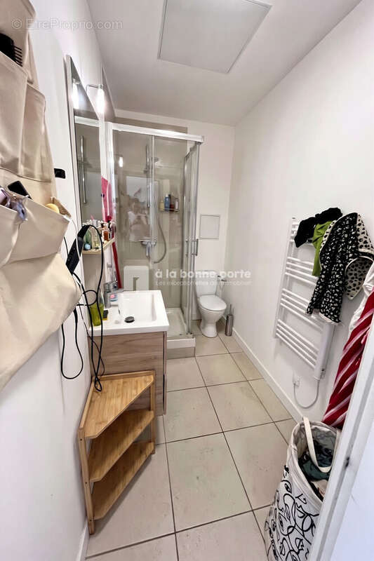 Appartement 63 m² à Marseille-1e  - photo 5