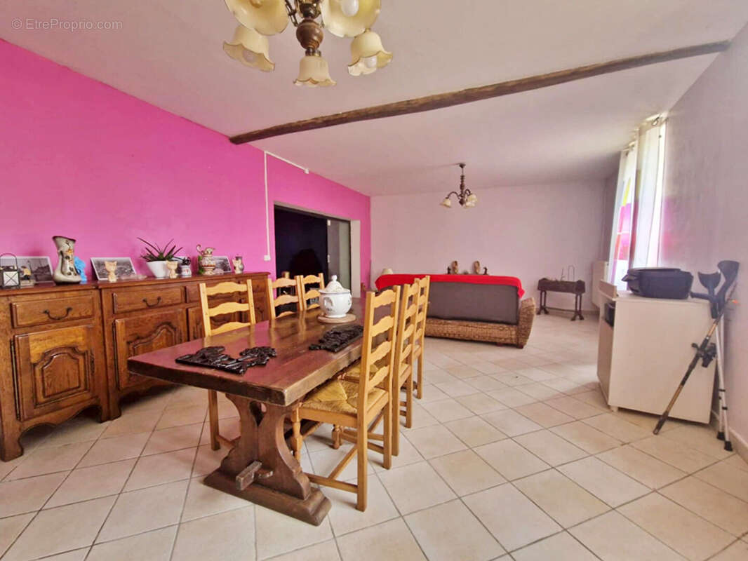 Maison à HAN-SUR-MEUSE