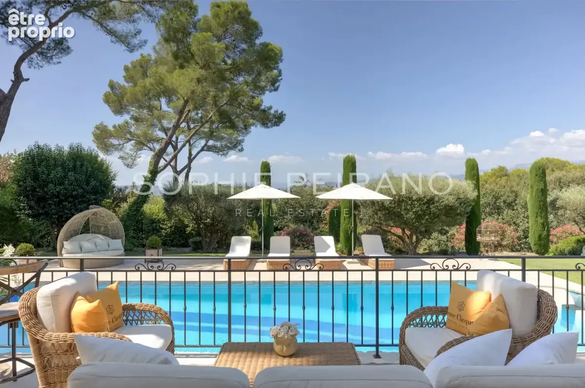 Villa néo-provençale avec piscine - photo 8