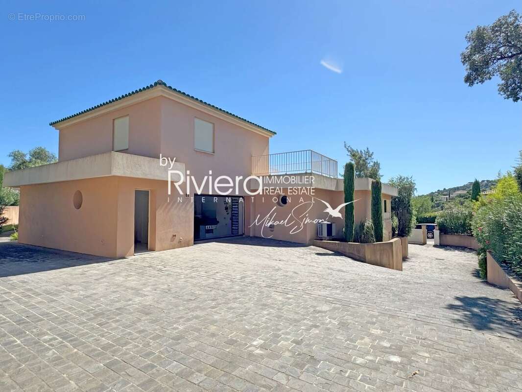 Propriété 300m2 - Piscine - Vue mer - photo 26