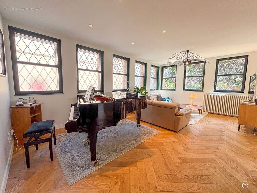 salon - Maison à PONT-L'EVEQUE