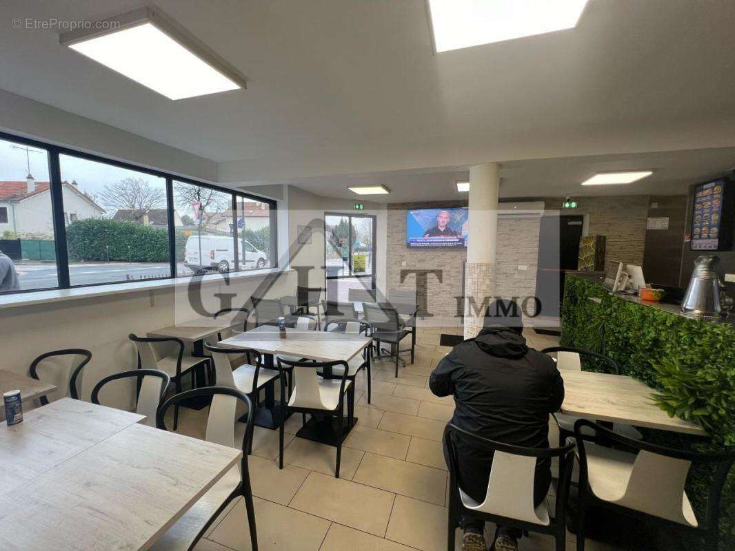 Commerce à CHELLES