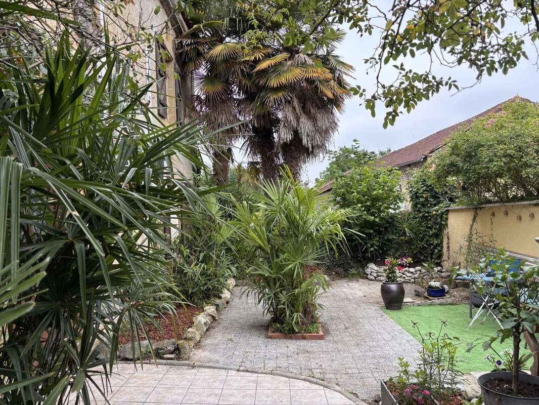 Maison à MAUBOURGUET