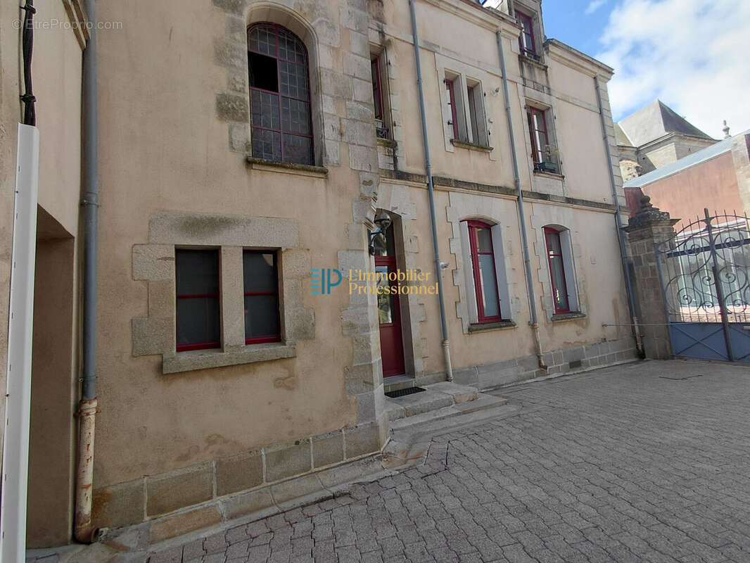 Commerce à QUIMPER