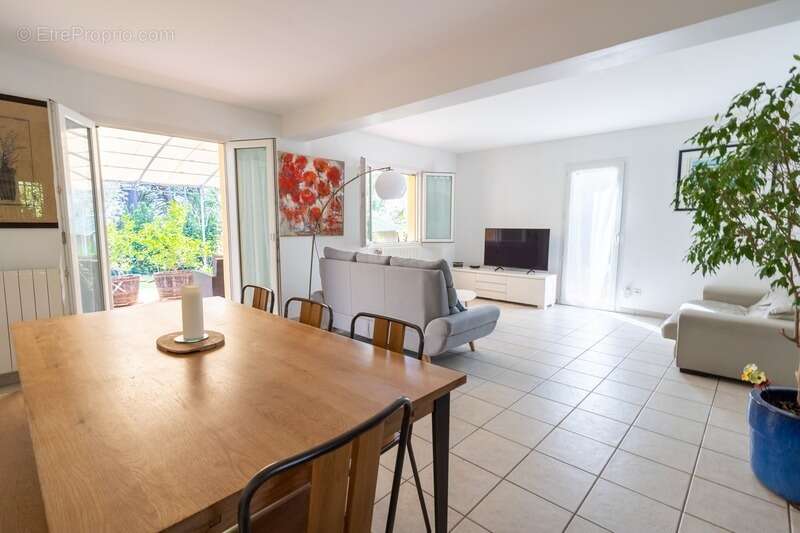 Maison à SAINT-AUNES