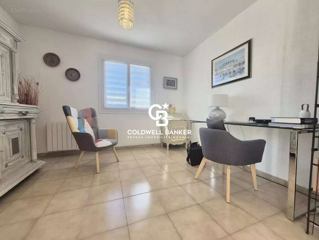 Maison à ROQUEBRUNE-SUR-ARGENS