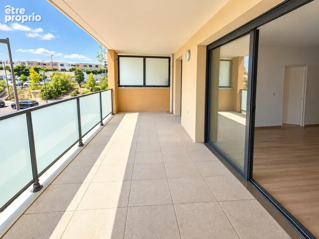 Aix-en-provence – la duranne – t2 avec grande terrasse - photo 1