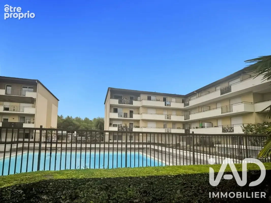 Photo 1 - Appartement à SAINT-FARGEAU-PONTHIERRY