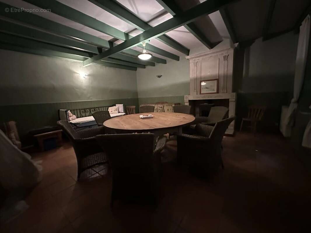 Maison à SAINT-CIERS-SUR-GIRONDE