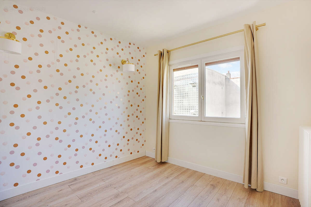 Appartement à NANTERRE