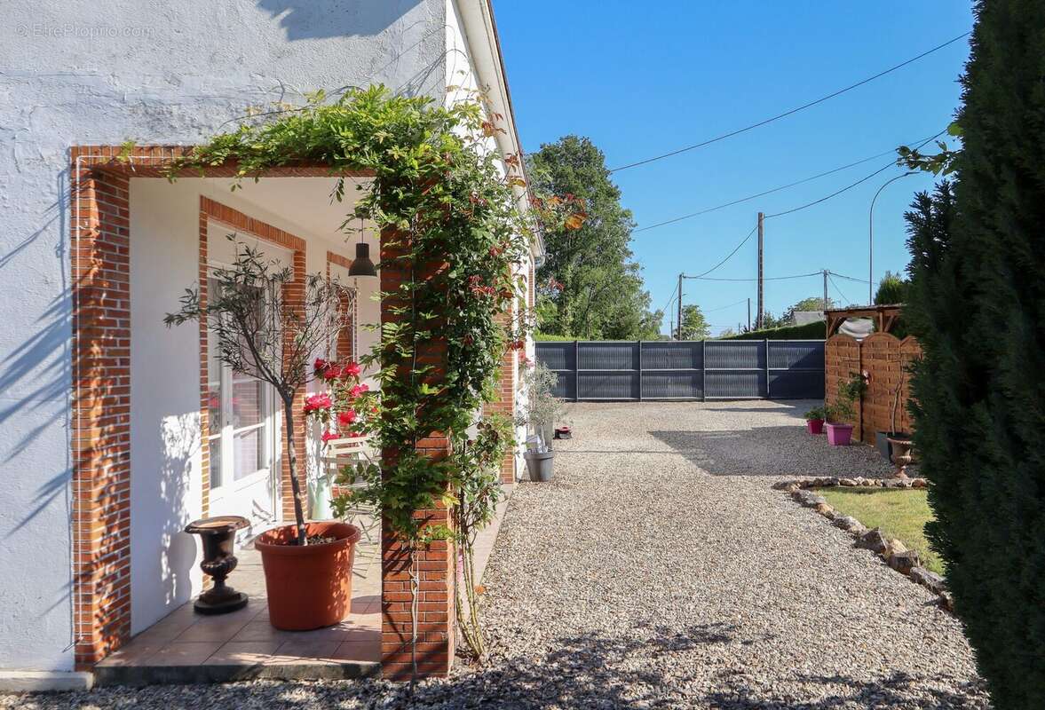 Maison à SULLY-SUR-LOIRE
