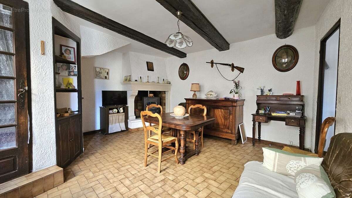 Maison 70 m² à Montpezat  - photo 9