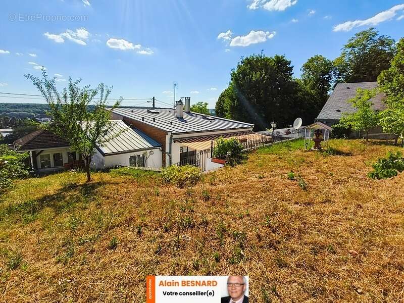 Maison à SOUPPES-SUR-LOING