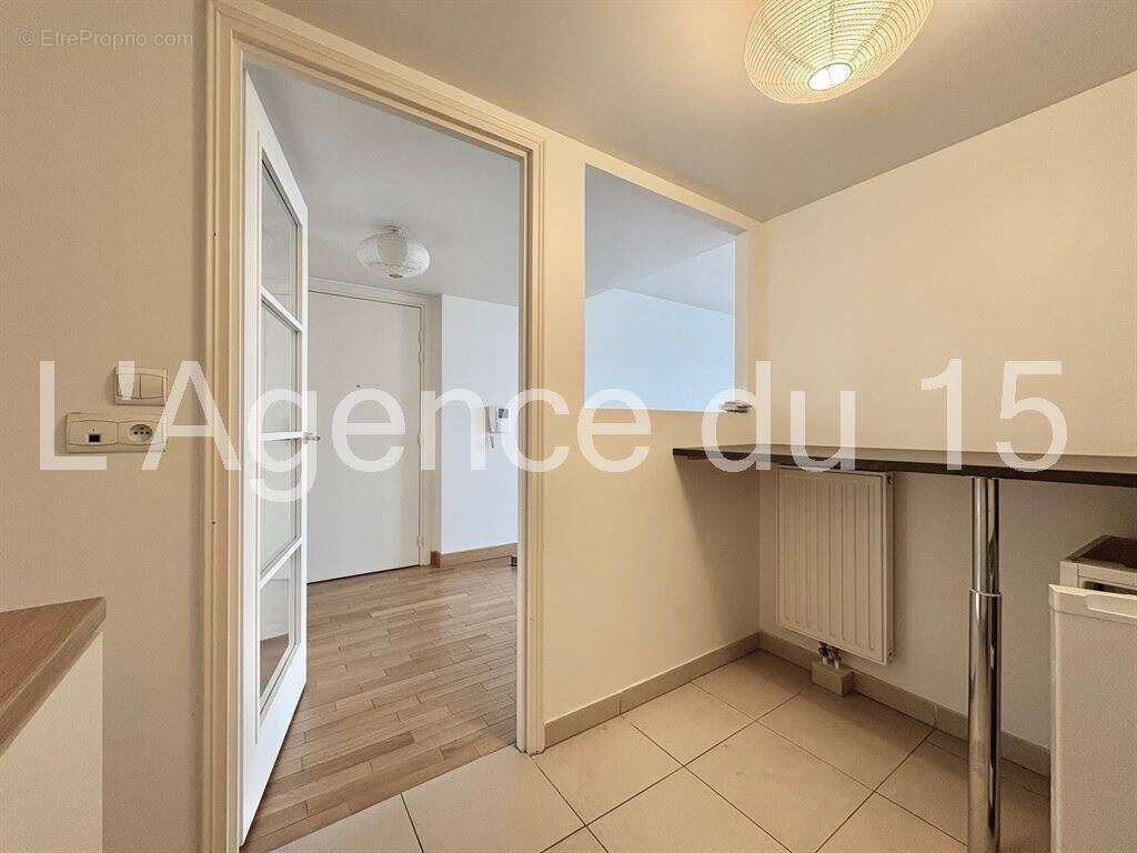 Appartement à ISSY-LES-MOULINEAUX