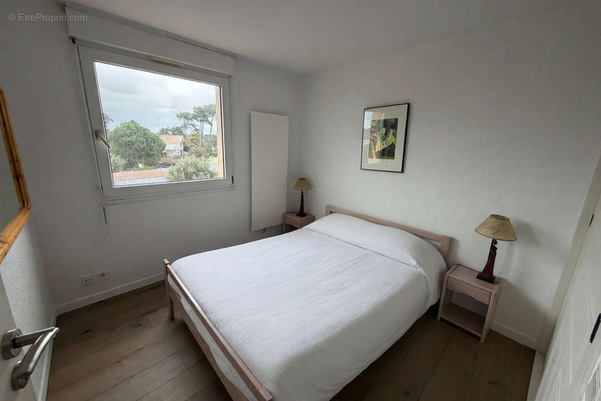 Appartement à MOLIETS-ET-MAA