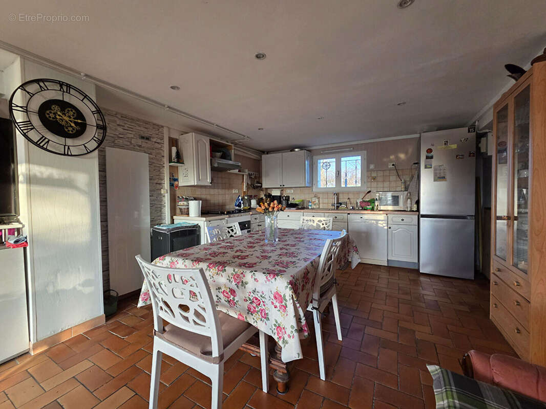 Maison à PETIT-NOIR