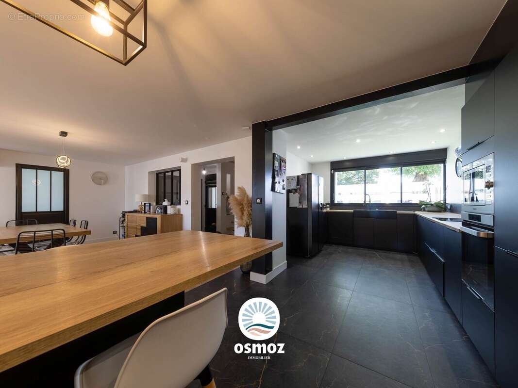 Maison à DOMPIERRE-SUR-MER