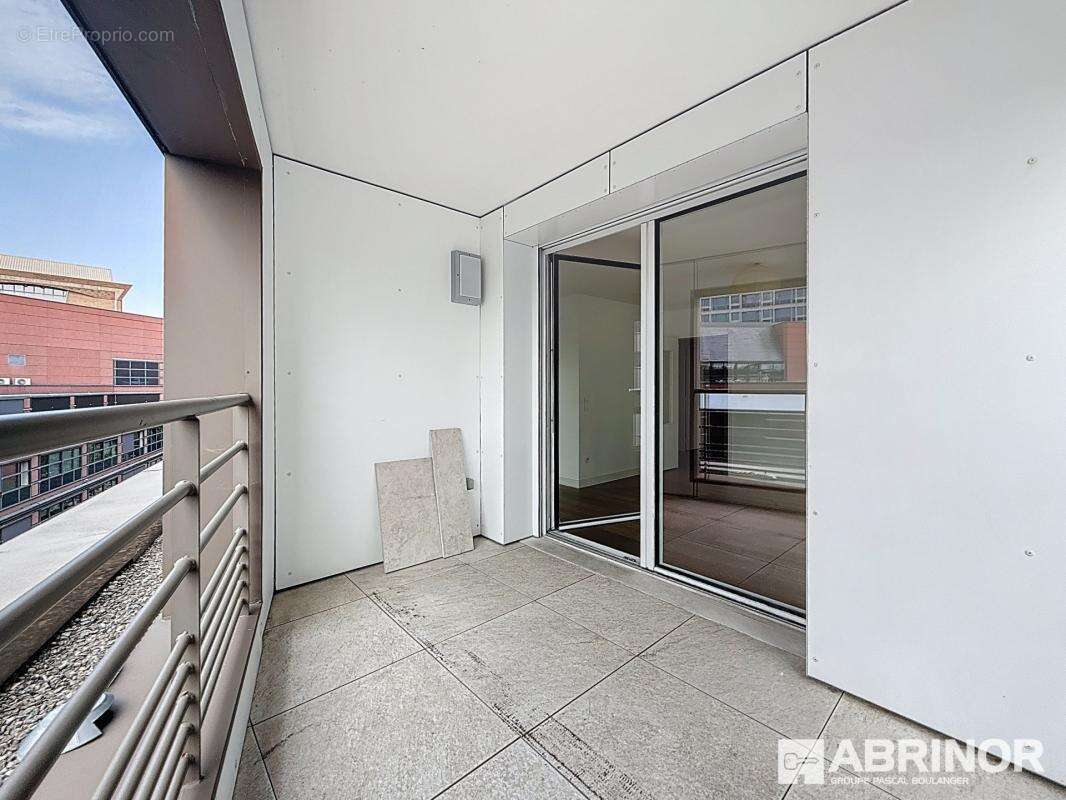 À VENDRE – Appartement 3 pièces de 69 m² avec terrasse, box fermé et résidence sécurisée - photo 4