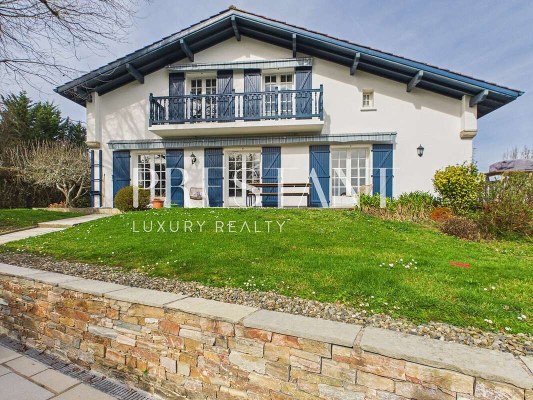 Maison à ARBONNE