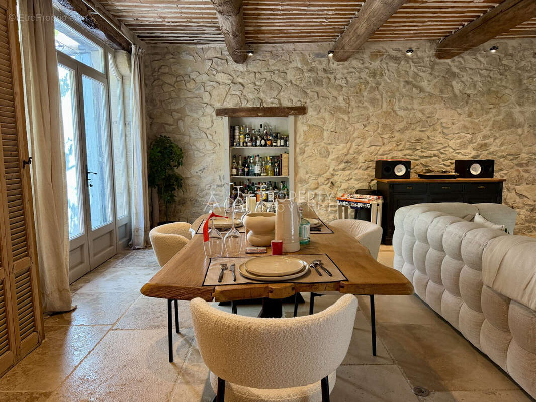 Maison à MERINDOL