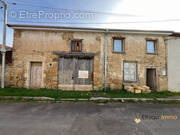 Maison à SOMMEVOIRE