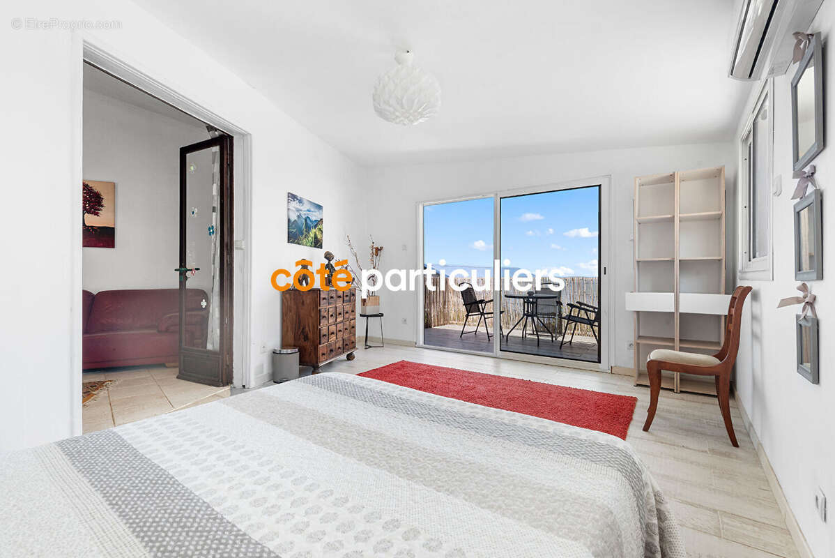 Maison à SAINT-PIERRE