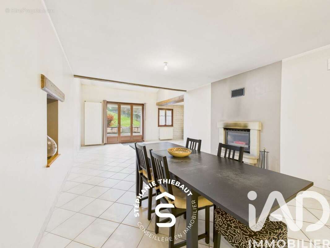 Photo 8 - Maison à AVRAINVILLE