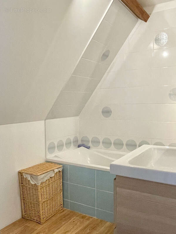 Maison à LES BAUX-DE-BRETEUIL